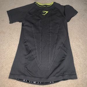 Size small gym shark workout tee